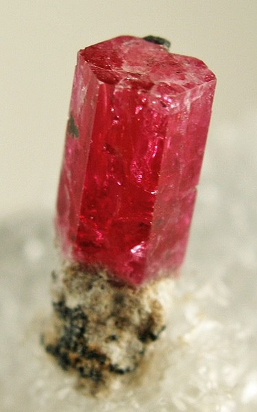 beryl-red-beryl-196800